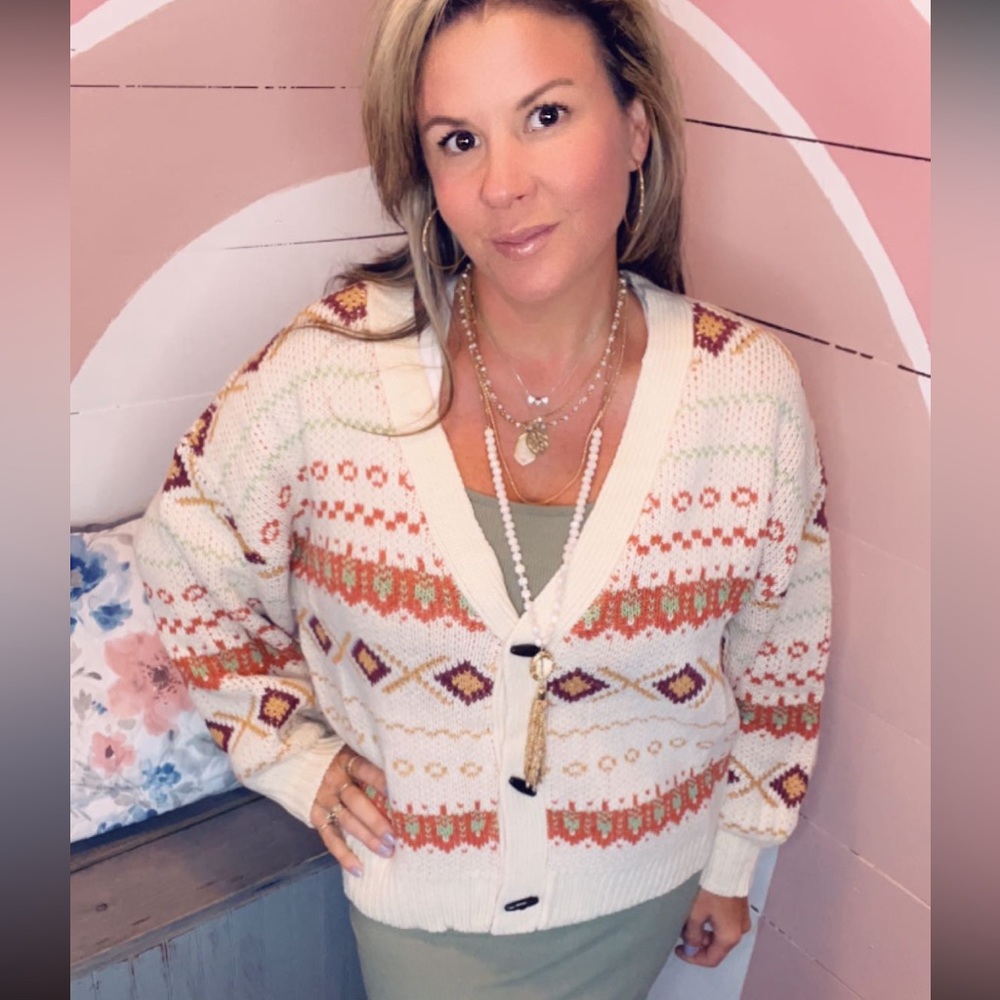 Boutique Brand Western Button Down V Neck Cardigan 💗